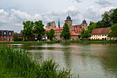 Castle park and castle pond at Thurnau Castle in Thurnau, Kulmbach district, Franconian Switzerland, Bayreuth district, Upper Franconia, Bavaria, Germany