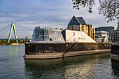 Das Schokoladenmuseum am Rhein in, Köln, Nordrhein-Westfalen, Deutschland 