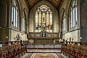 Innenraum der Kirche St Mary's Priory Church in Chepstow, Wales, Großbritannien, Europa  