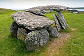 Irland, County Cork, Mizen Halbinsel, Altar Wedge Tomb (Keilgrab), 2500 b.c.