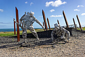 Skulpturen, Kriegsdenkmal, Gedenkstätte 'D-Day 75 Garden', Arromanches-les-Bains, Calvados, Normandie, Frankreich