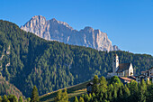 Colle Santa Lucia with the Civetta, Belluno Province, Alto Adige, South Tyrol, Alps, Dolomites, Veneto, Veneto, Italy