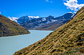 Lac des Dix with the Montblanc de Cheilon 3870 m, Valais Alps, Valais, Switzerland