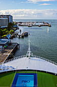 Ansichten vom Hafen und der Stadt Cairns, Nahe dem Great Barrier Reef, Queensland, Australien