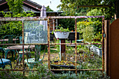 Garten vom Cafe Seelchen, Halbinsel Gnitz, Usedom, Ostseeküste, Mecklenburg-Vorpommern, Deutschland