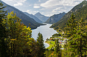 Plansee, Reutte, Ammergauer Alpen, Tirol, Österreich