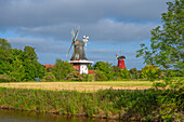  Twin mills of Greetsiel, Krummhörn, East Frisia, Lower Saxony, Germany 