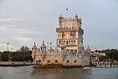 Historischer Turm Torre de Belem im Fluß Tejo, Stadtteil Belem, Lissabon, Portugal