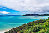 Traumhafte Buchten zwischen den Whitsunday Islands,  Nähe Great Barrier Reef, Ostküste, Queensland, Australien