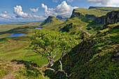  Great Britain, Scotland, Isle of Skye, QUIRAING mountain range in the north of the Trotternish peninsula 