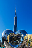 Stadtansicht und der weltweit höchste Wolkenkratzer Burj Khalifa, Dubai, Vereinigte Arabische Emirate, Arabische Halbinsel, Naher Osten