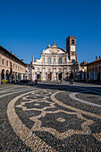 Kathedrale Cattedrale di Sant’ Ambrogio und Herzogspalast, am Piazza Ducale, Vigevano, Provinz Pavia, Lombardei, Italien, Europa