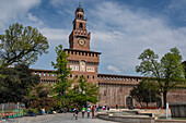  Castle/Fortress Castello Sforzesco with the gate Torre del Filarete, Metropolitan City of Milan, Metropolitan Region, Lombardy, Italy, Europe 