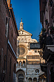 Blick zum Dom Duomo di Cremona, Piazza del Comune, Cremona, Provinz Cremona, Lombardei, Italien, Europa