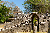 Tempel der Tafeln und Observatorium Gebäude, El Caracol, Chichen Itzá, Maya-Ruinen, Yucatan, Mexiko