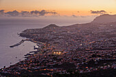 Blick vom Golfplatz auf Funchal, Madeira, Portugal.