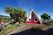Typisches Haus in Santana, Madeira, Portugal.