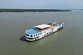  Aerial view of river cruise ship RV Thurgau Ganga Vilas (Thurgau Travel) near Saptamukhi Estuary, Pakhiralay, near Gosaba, South 24 Parganas District, West Bengal, India, Asia 