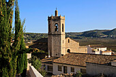 Kirchturm und Dächer von einem Dorf, Lliber, Marina Alta, Provinz Alicante, Spanien
