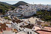 Traditional pueblo blanco whitewashed houses in village of Frigiliana, Axarquía, Andalusia, Spain