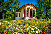  The Roman Pavilion (Tea House) in the Drackendorfer Goethepark in summer, Jena, Thuringia, Germany 