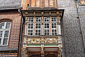  Renaissance oriel window of the Lübeck town hall, Hanseatic City of Lübeck, Schleswig-Holstein, Germany  