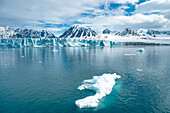 Blick auf die Abbruchkante des Lilliehookbreen, Spitzbergen, Svalbard, Norwegen, Arktis