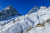 Blick auf Spitzmauer und Brotfall vom Prielschutzhaus, Prielschutzhaus, Totes Gebirge, Oberösterreich, Österreich