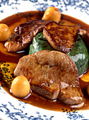  Goose liver with apple wine sauce 