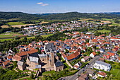 Luftaufnahme von Schloss Steinau und der Stadt, Steinau an der Straße, Spessart-Mainland, Hessen, Deutschland