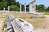 Asklipieion (Asklipion) auf der Insel Kos in Griechenland: Mittlere Terrasse, Ionische Säulen, Apollon-Tempel (Tempel des Apollo, Apollo-Tempel)