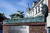  Hare and hedgehog fountain in Buxtehude, Lower Saxony, Germany 