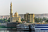  Aswan, banks of the Nile with El Tabia Mosque 