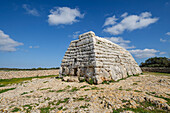 Naveta des Tudons, prototalayotic, Ciutadella, Menorca, Balearic Islands, Spain