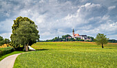 Kloster Andechs im Sommerlicht, Bayern, Deutschland