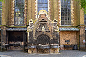 Opferkerzen an der Wallfahrtskirche Kerzenkapelle in Kevelaer, Niederrhein, Nordrhein-Westfalen, Deutschland, Europa