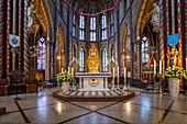 Altar der Wallfahrtskirche Marienbasilika in Kevelaer, Niederrhein, Nordrhein-Westfalen, Deutschland, Europa