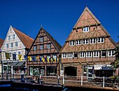 Bürgerhäuser an der Westfleth, Altstadt von Buxtehude, Niedersachsen, Deutschland