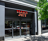  Trader Joe&#39;s Supermarkt, Gebäudeaußenseite, Spring Street, New York City, New York, USA 