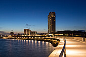 Maritim-Hotel bei Nacht, Travemünde, Hansestadt Lübeck, Schleswig-Holstein, Deutschland