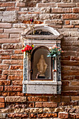 Marienfigur in Venedig, Venetien, Italien