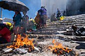 Mayan ceremony at the entrance of the church of Santo Tomas, Chichicastenango, Quiché, Guatemala, Central America