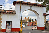 Stadttor, Zipaquira, Departament Cundinamarca, bei Bogota, Kolumbien, Südamerika