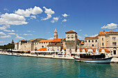 Blick auf die Burg und Altstadt, Trogir, Nähe von Split, Dalmatien, Kroatien, Südosteuropa