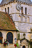 Kirche Saint-Laurent in Cambremer im Pays d'Auge im Département Calvados in der Region Normandie in Frankreich