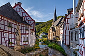  Walking through Monreal, Mayen-Koblenz district, Rhineland-Palatinate, Germany 