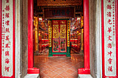 Entrance to the Man Mo Temple, dedicated to the civil god Man Tai and the martial god Mo Tai. Sheung Wan, Hong Kong, China.