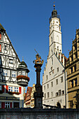  Mittelalterlicher Rathausturm, Rothenburg ob der Tauber, Franken, Bayern, Deutschland 