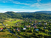 Sosnowka, Sniezka, Schneekoppe im Hintergrund, Karpacz, Niederschlesien, Polen