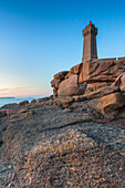  The lighthouse Phare de Ploumanac&#39;h, Brittany, France. 